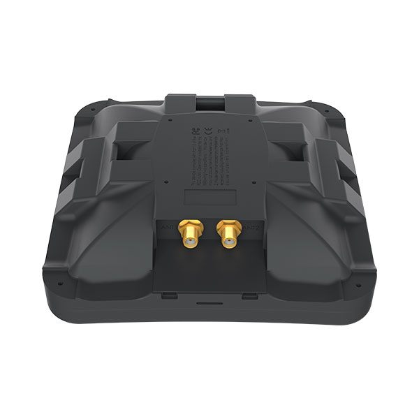 MikroTik MTAO-LTE-5D-SQ, mANT LTE 5o, 5dBi LTE antenna, 2x SMA connectors